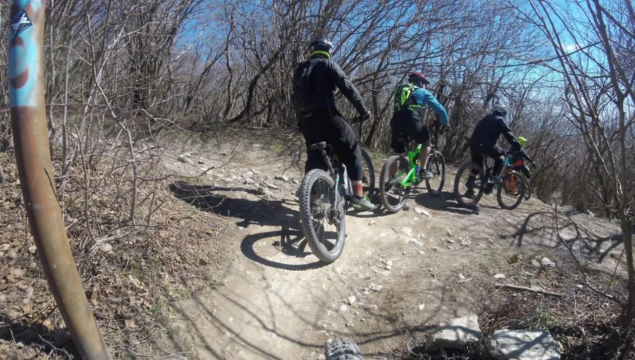 Hotel Albergo Aduepassi & Servizio Bike Shuttle Finale Ligure
